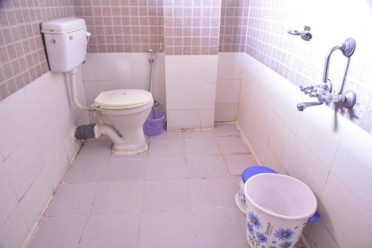 Hotel Drishti Inn Khāpri Extérieur photo